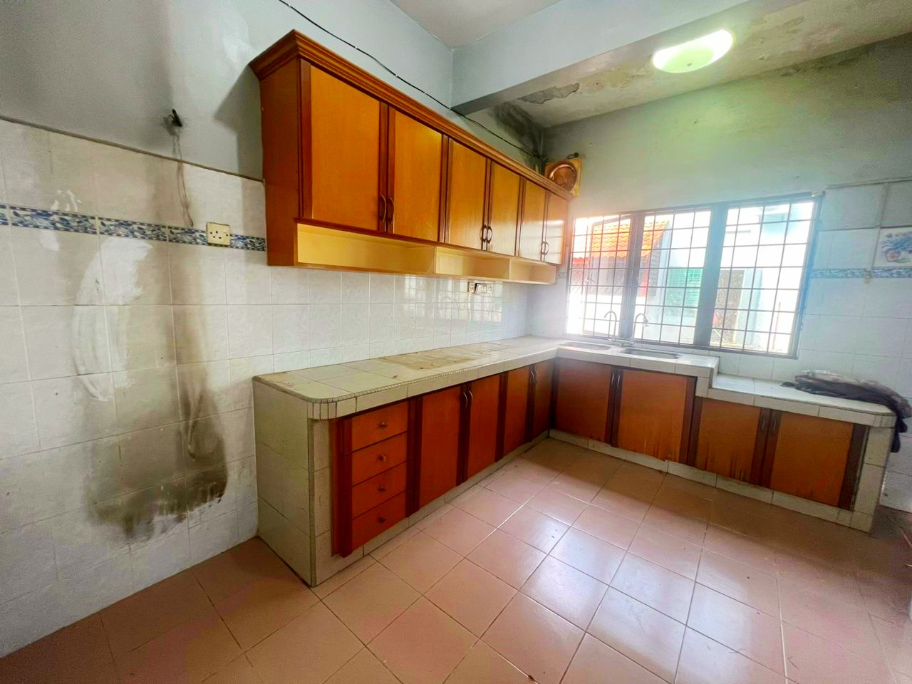 RENO 2 sty house Saujana Utama BY MATT - photo 10