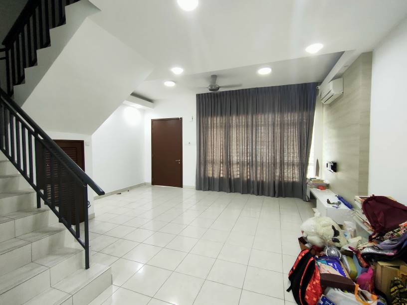 Reno 2 Storey Bandar Hillpark Meranti by Benson - photo 3