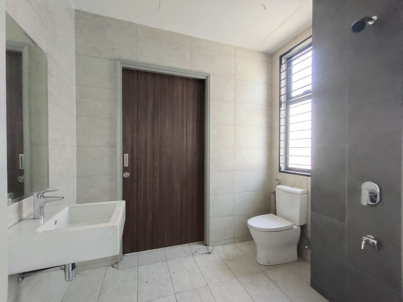 End Lot 2 Storey 4 Bedrooms Elmina green 1 by Matt - photo 8