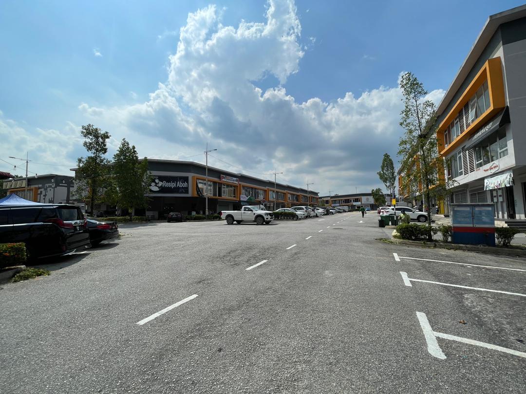 2 Sty Shop M Residence Rawang by Matt - photo 6