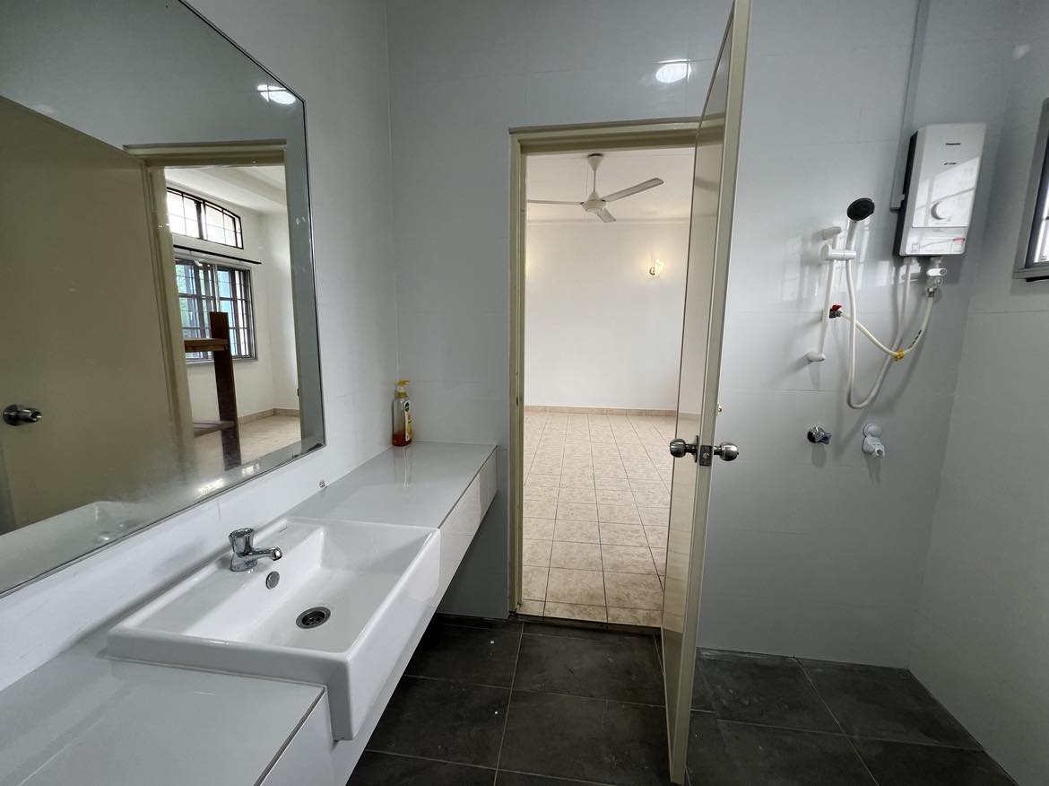Jalan Adang Bukit Jelutong Shah Alam WTS by Jr - photo 12