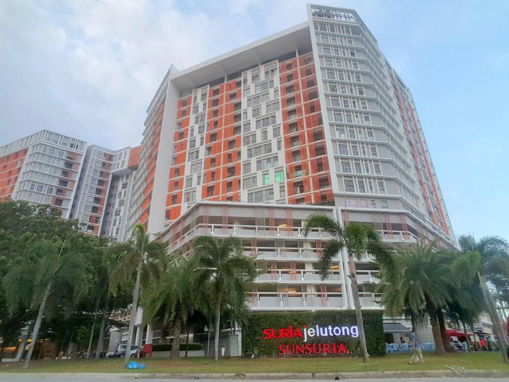 Suria Jelutong Shah Alam by Jr - photo 11