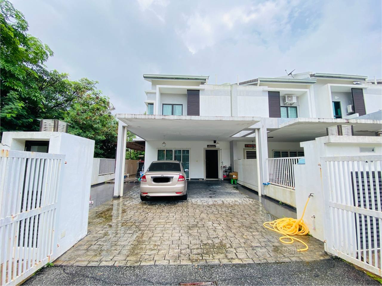 Laman Delfina Nilai Impian