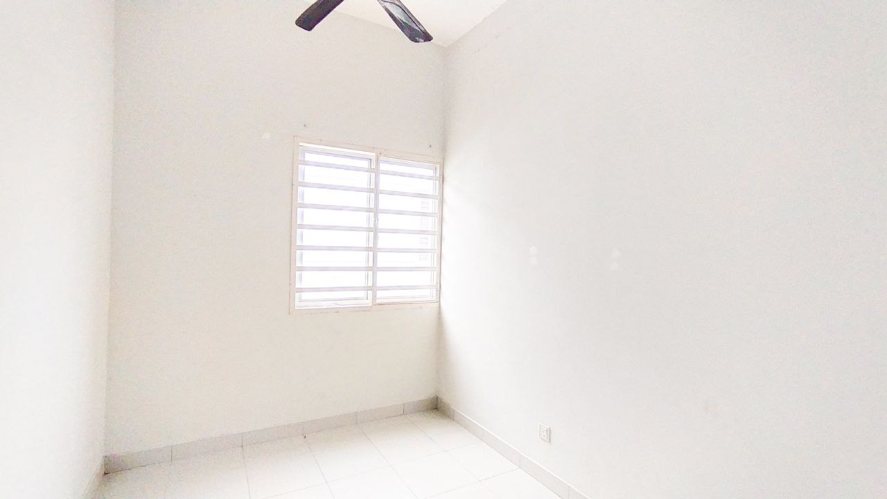 Nusa Suria Bandar Puncak Alam - photo 8