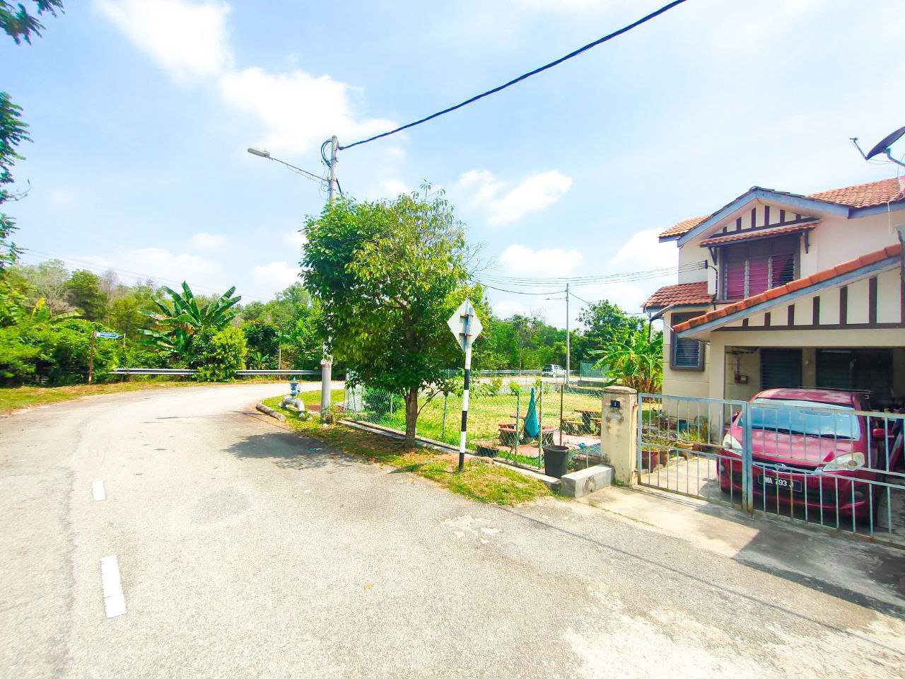 Taman Salak Perdana Salak Tinggi Sepang - photo 1