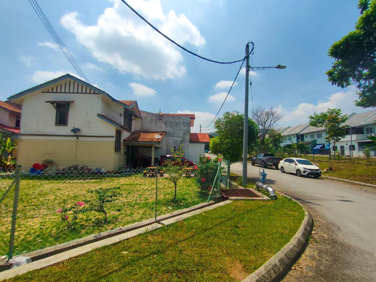 Taman Salak Perdana Salak Tinggi Sepang - photo 2