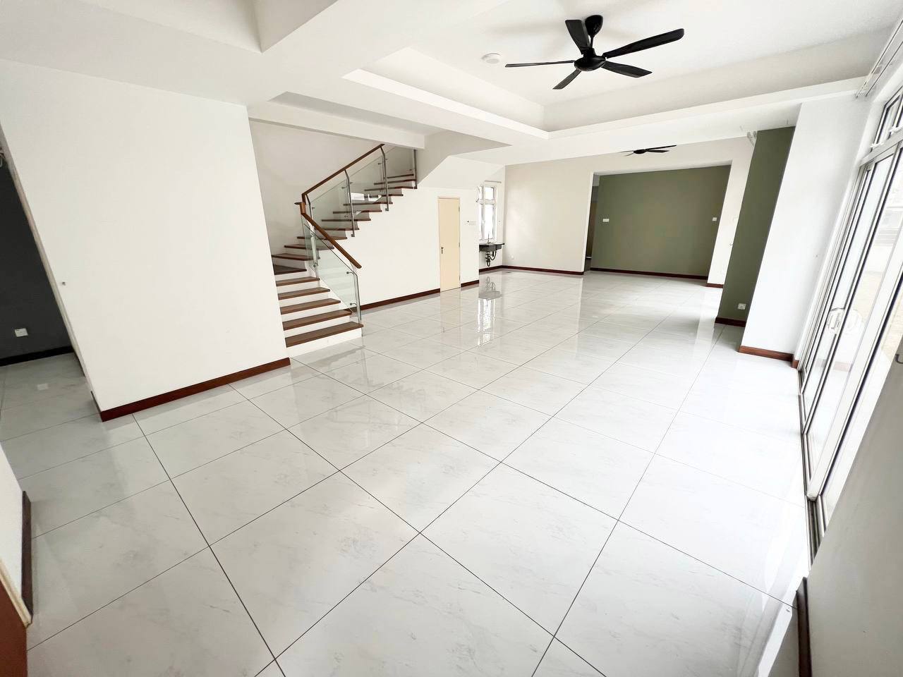 Bungalow Casa Idaman Setia Alam - photo 7