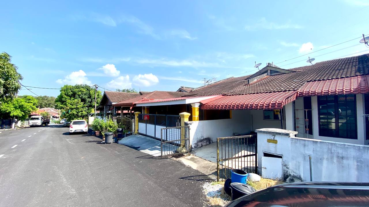 Taman Desa Vista Bandar Baru Salak Tinggi - photo 3