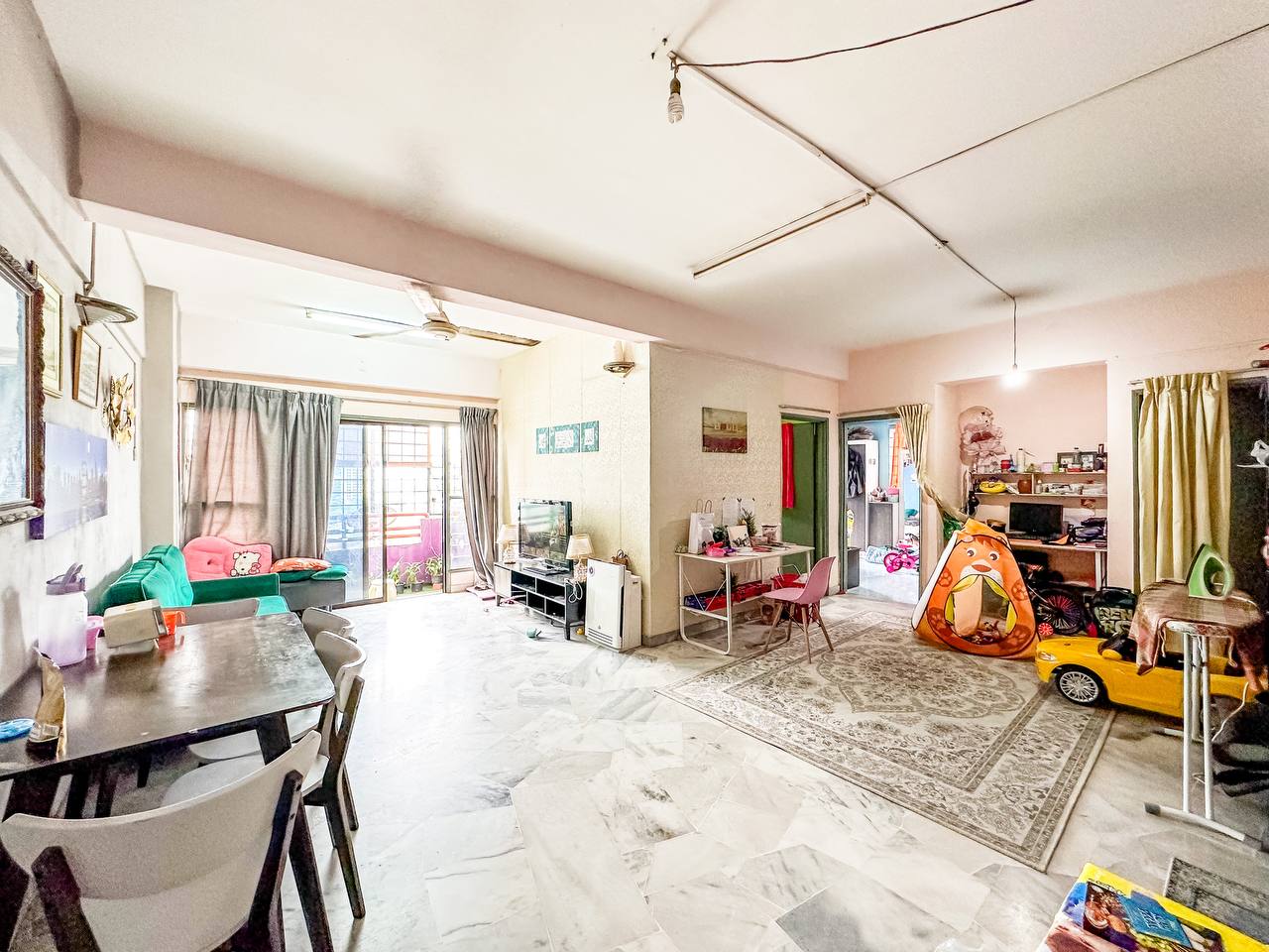 Villa Angkasa Apartment Sentul - photo 4