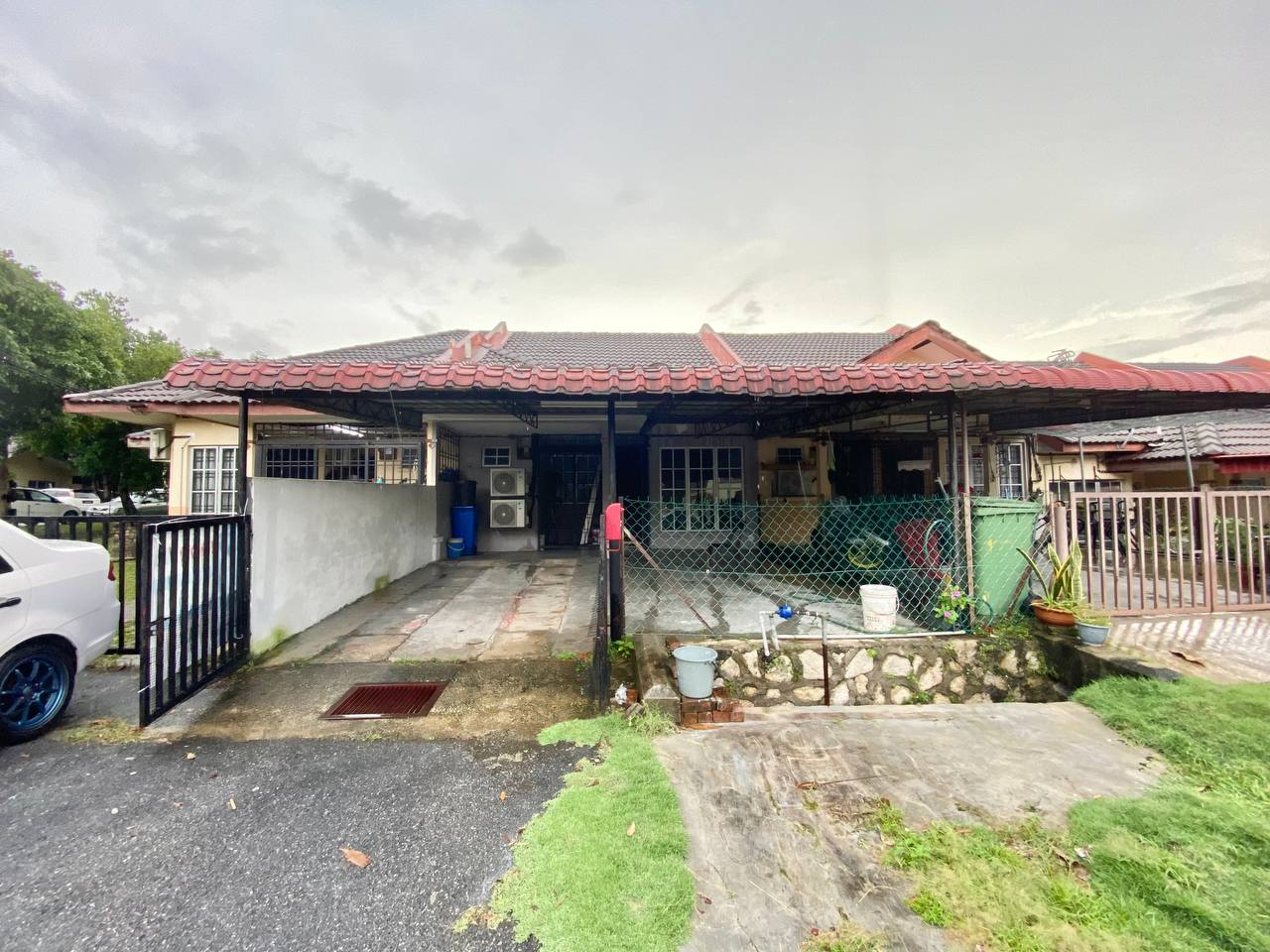 Lorong Gugusan Alam Bandar Puncak Alam