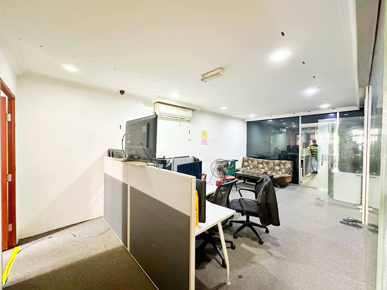 Jalan Snuker Seksyen 13 Shah Alam - photo 8