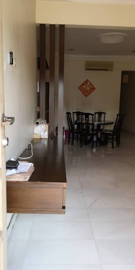 Equine Town House, Seri Kembangan - photo 3