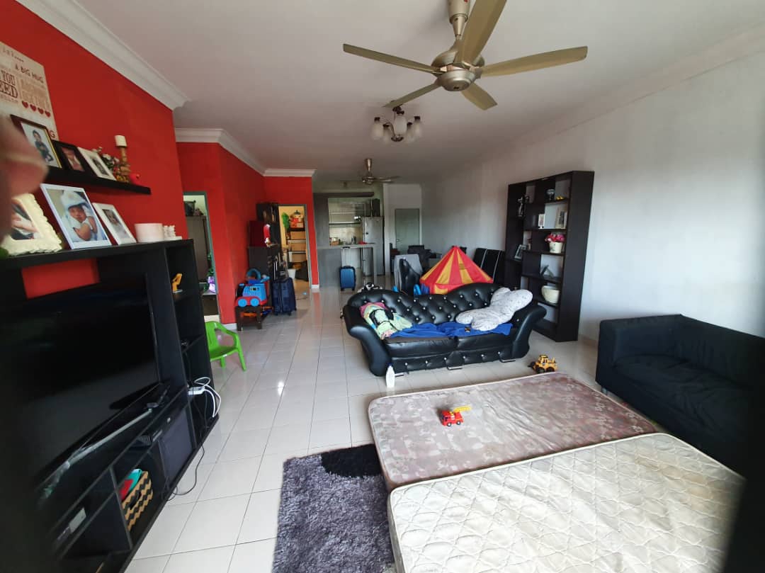 DESA SAUJANA SERI KEMBANGAN - CONDO FOR SALE - photo 2