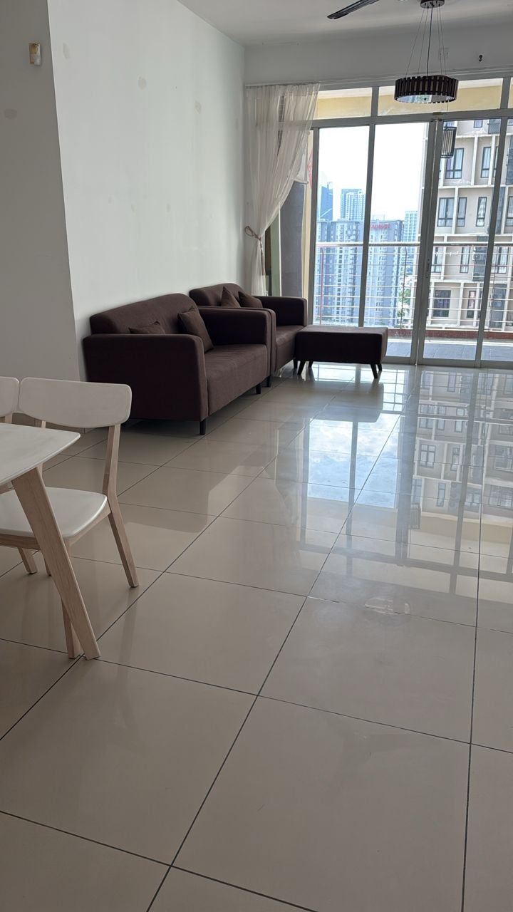 Impian Meridian Condominium