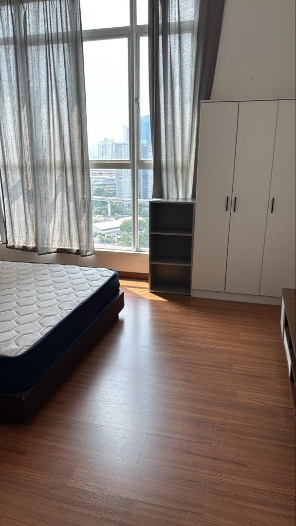 Impian Meridian Condominium - photo 4