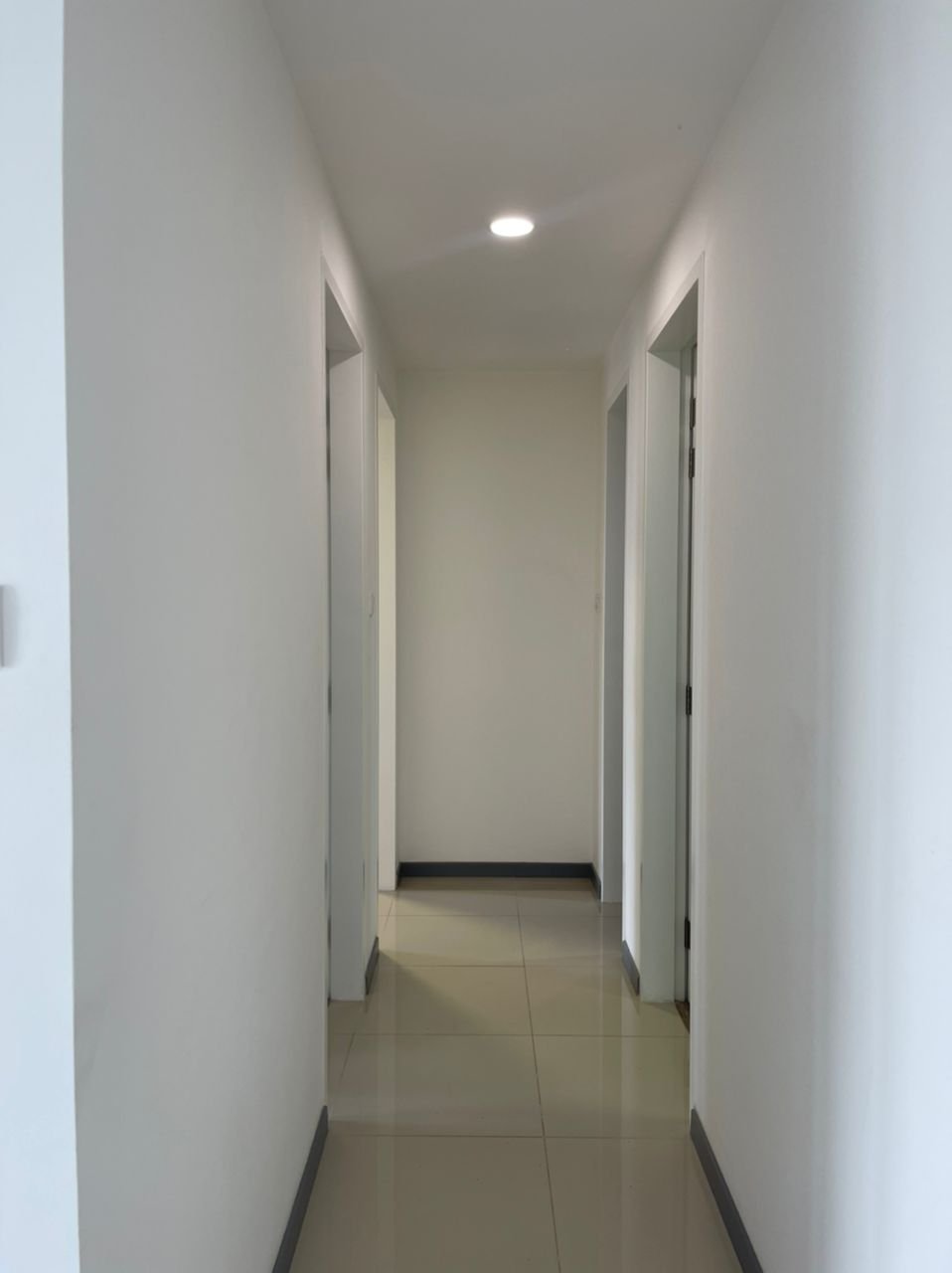 United Point Residence - Tower A | Condominium - photo 3