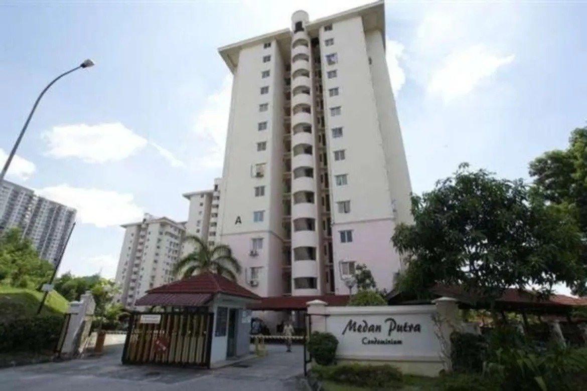 Medan Putra Condominium