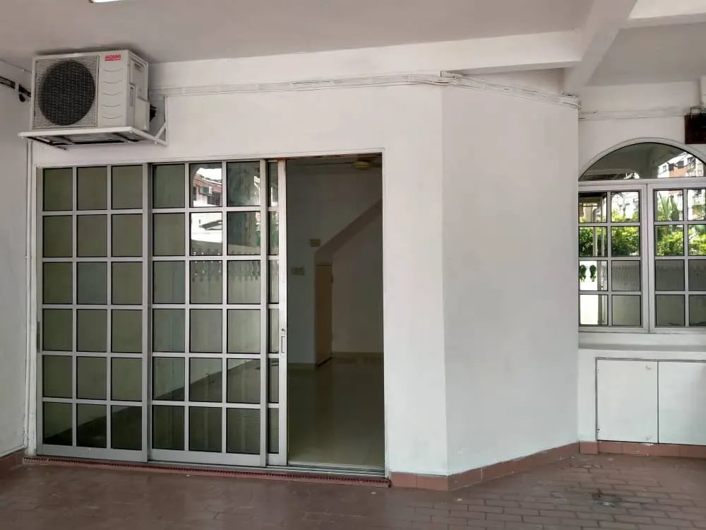 Taman Sungai Besi Indah - photo 9