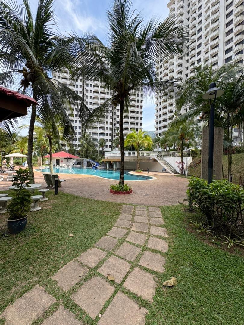 Eden Seaview Condominium - photo 2