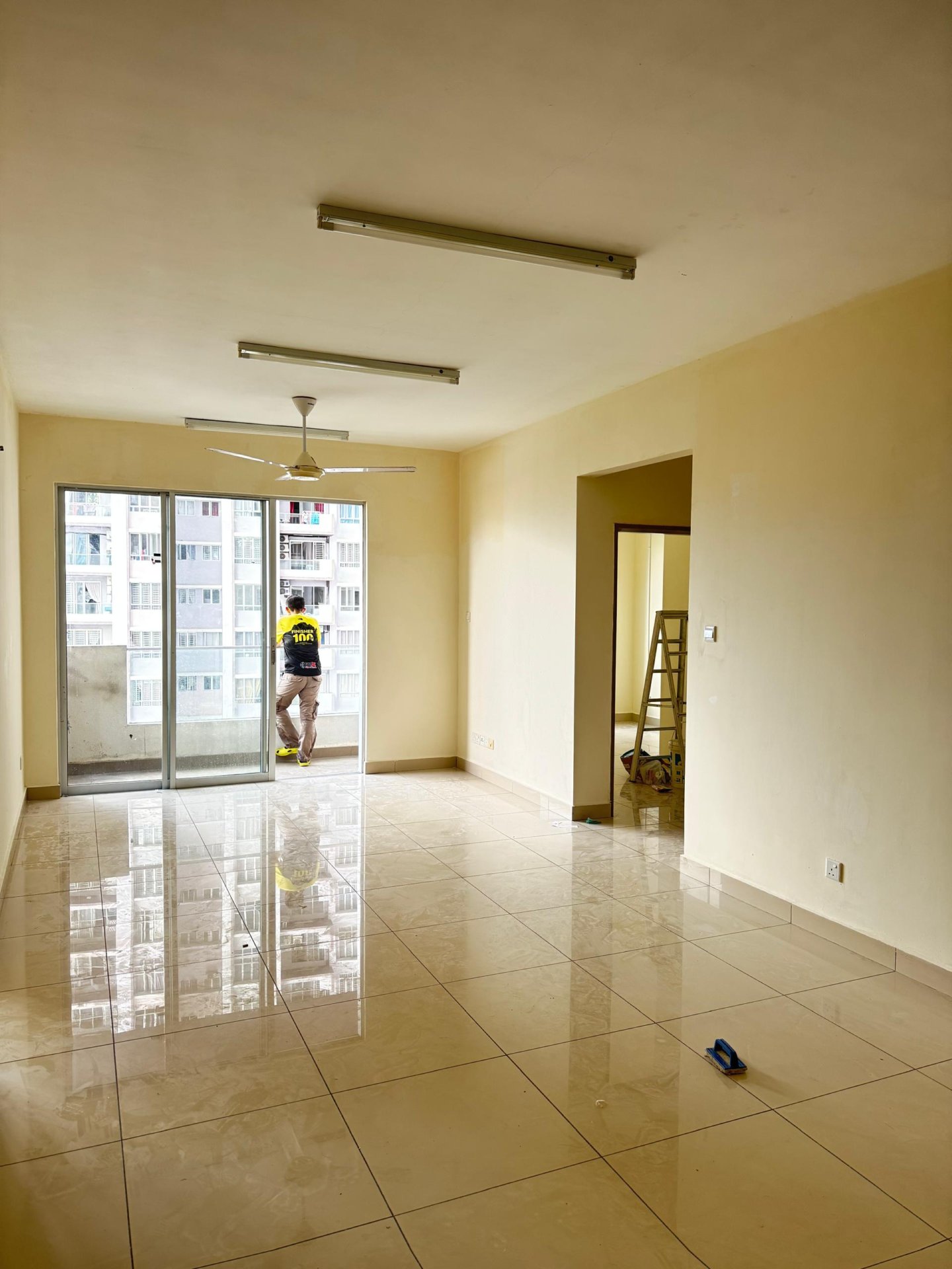 PV21 Condominium - photo 1