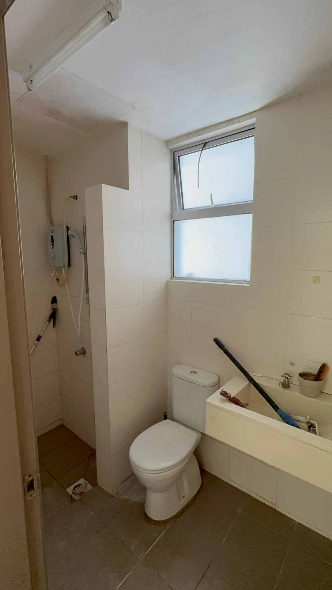 PV21 Condominium - photo 8