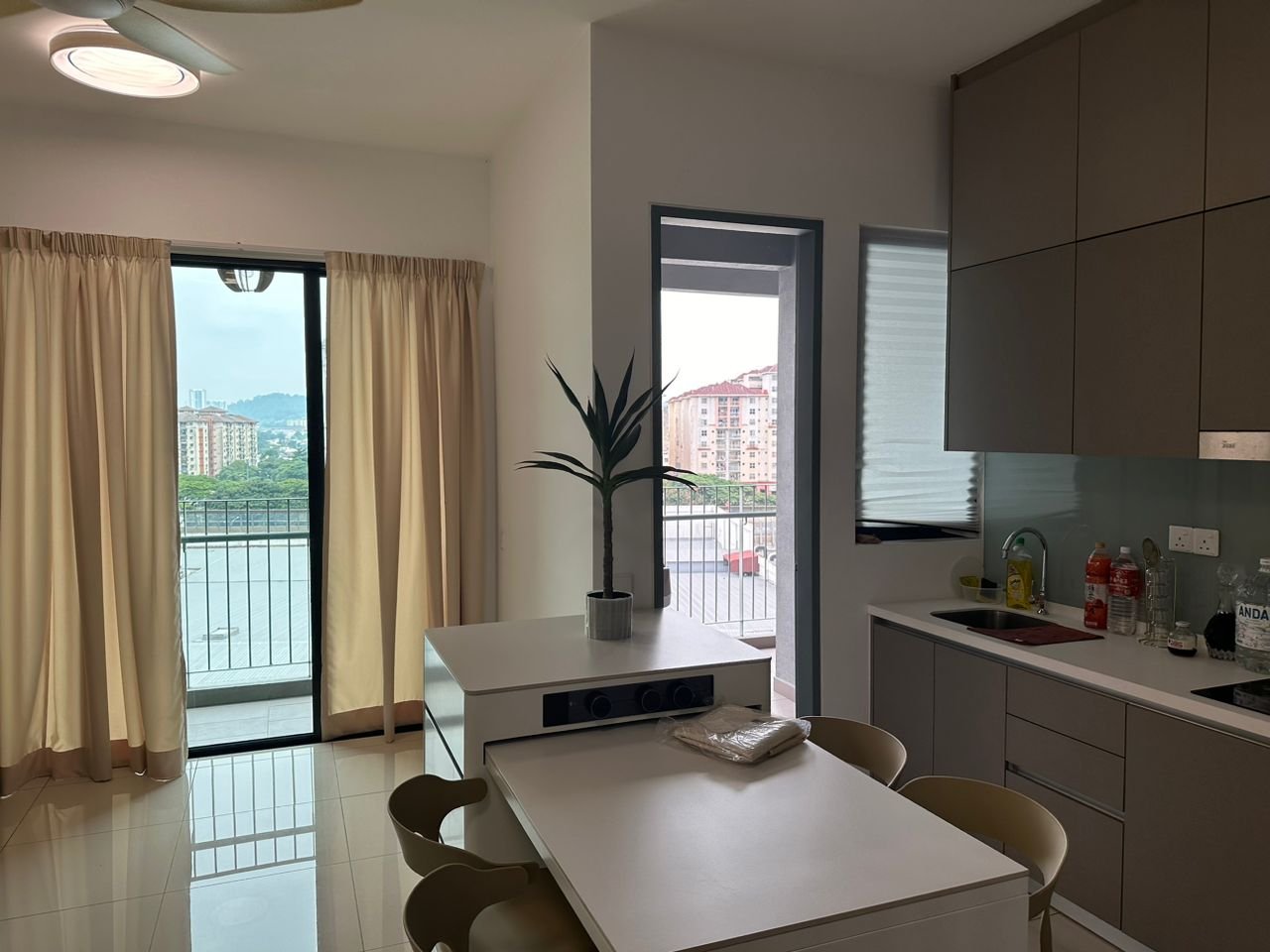 Fortune Centra Residence