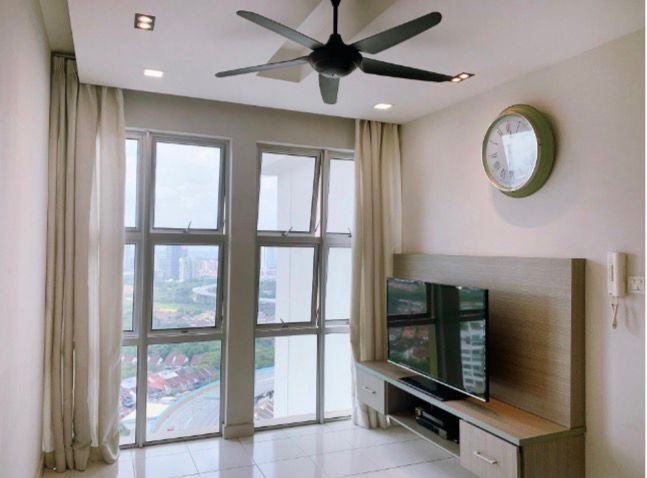 Metropolitan Square Condominium