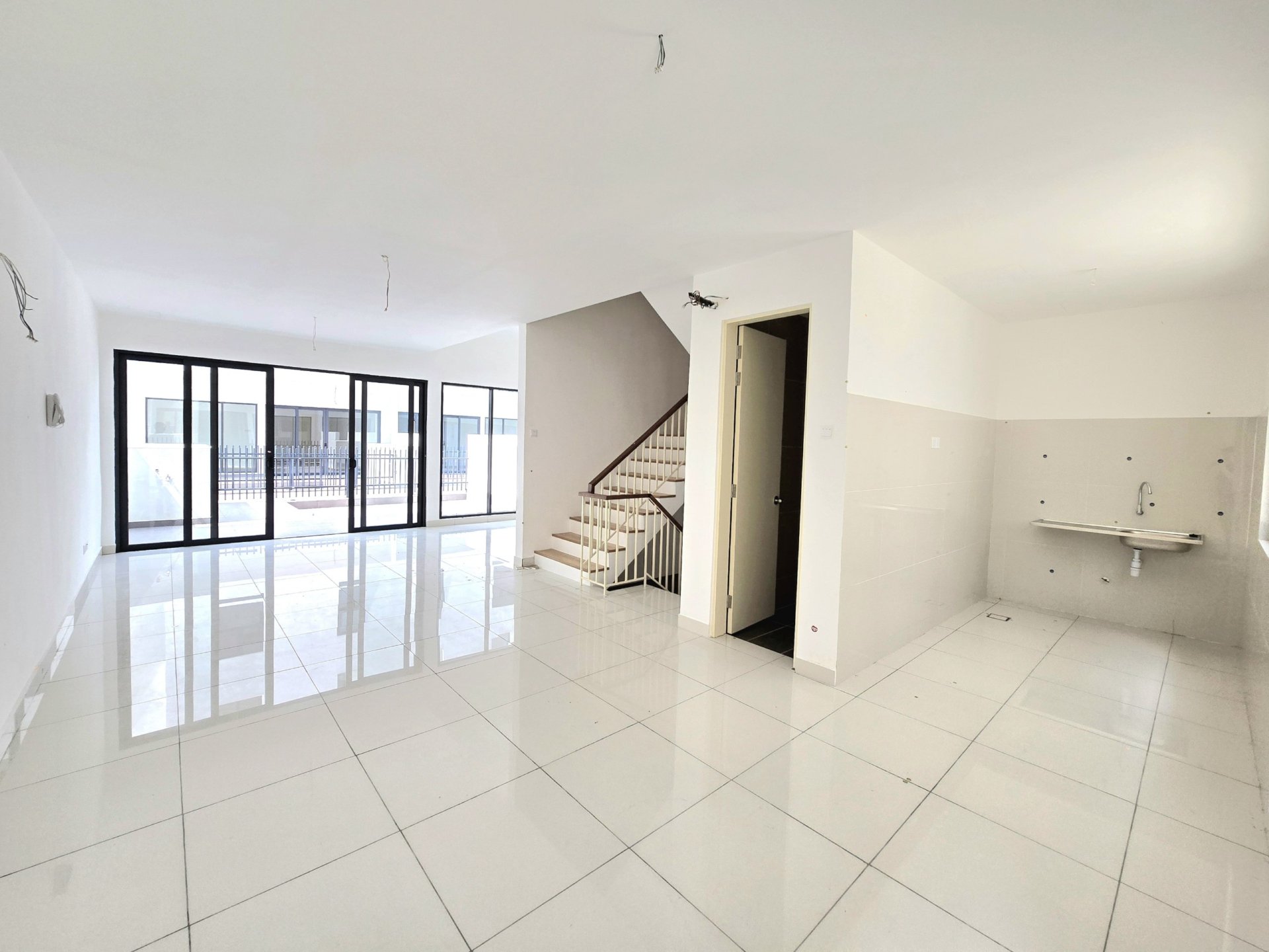 Empire Residence