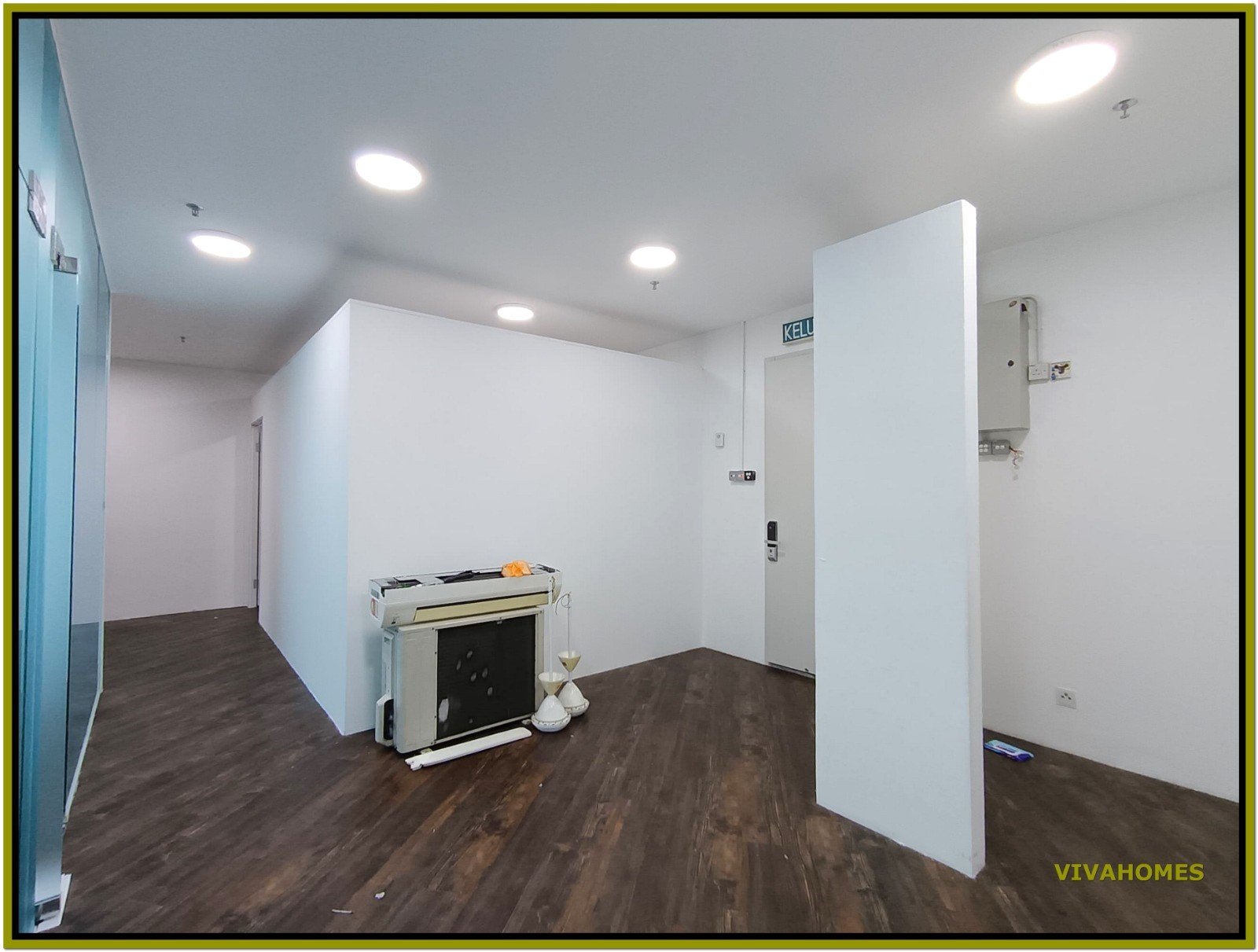 Tropicana Avenue - photo 2