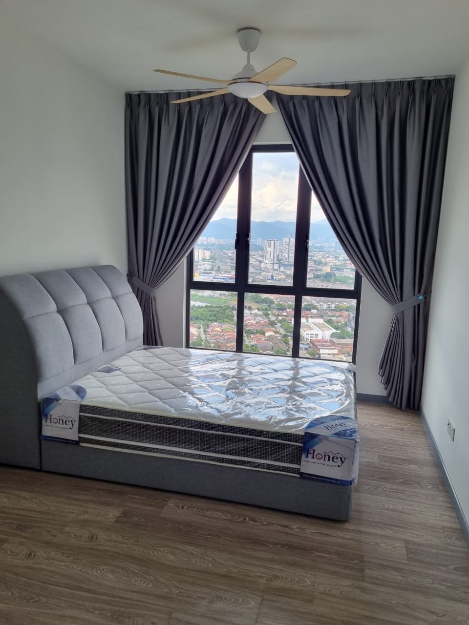 United Point Residence - Tower B | Condominium - photo 9