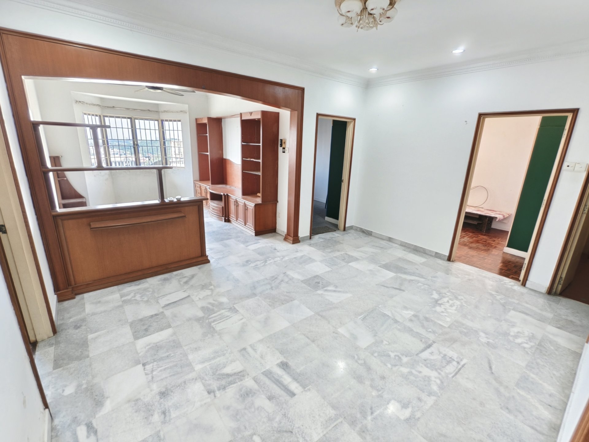 Aman Puri Apartment - photo 2