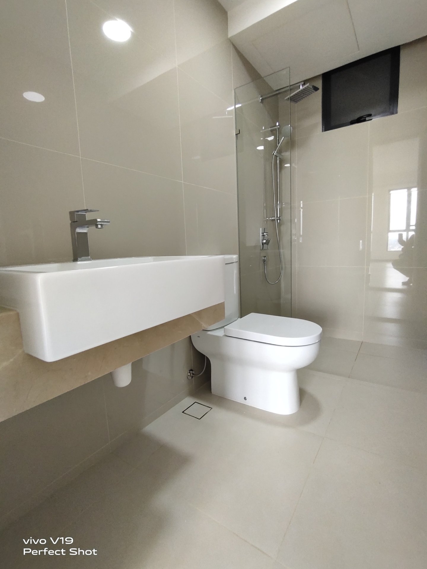 United Point Residence - Tower A | Condominium - photo 11