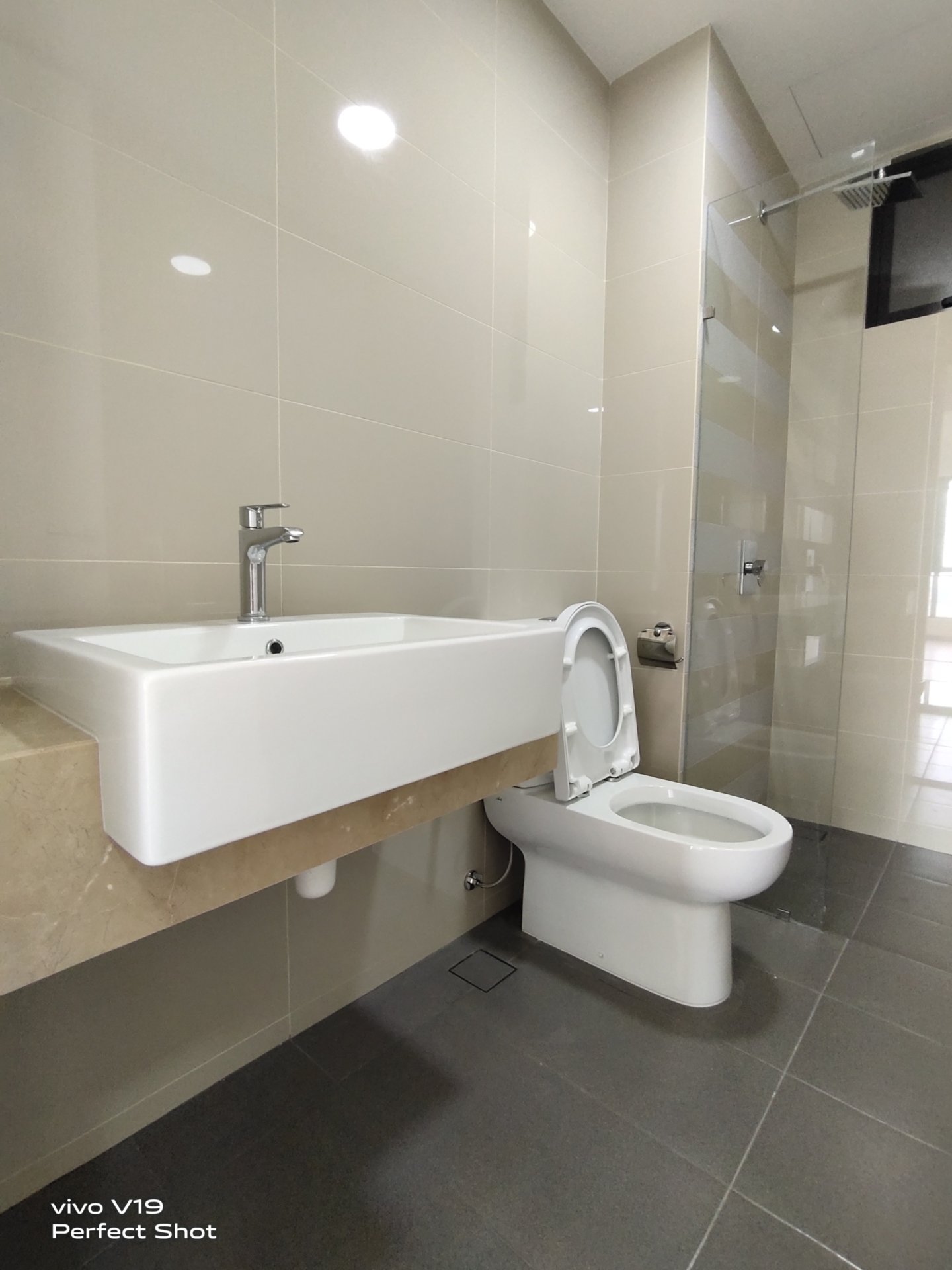 United Point Residence - Tower A | Condominium - photo 12
