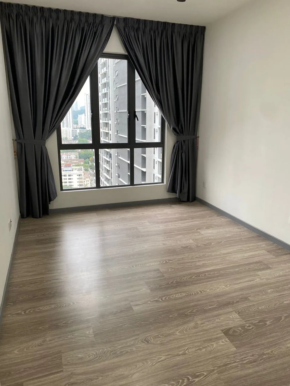 United Point Residence - Tower B | Condominium - photo 5