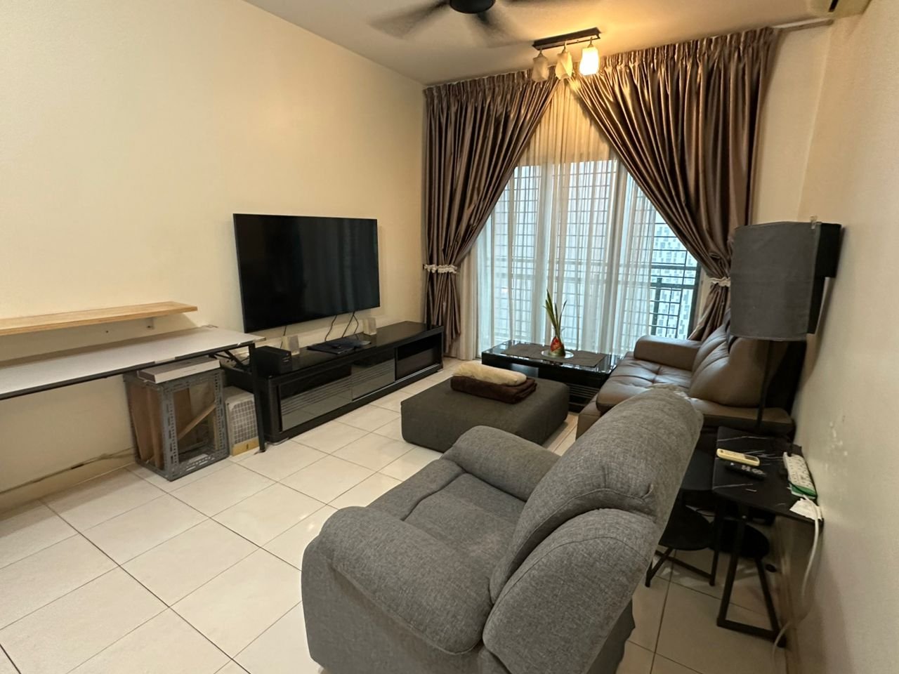 Metropolitan Square Condominium - photo 3