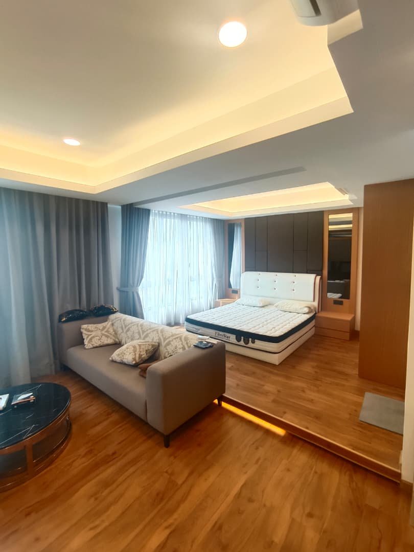 East Parc - photo 8