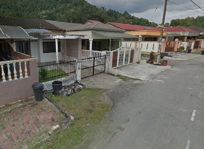 Taman Bukit Kuchai 1 storey House Puchong - photo 2
