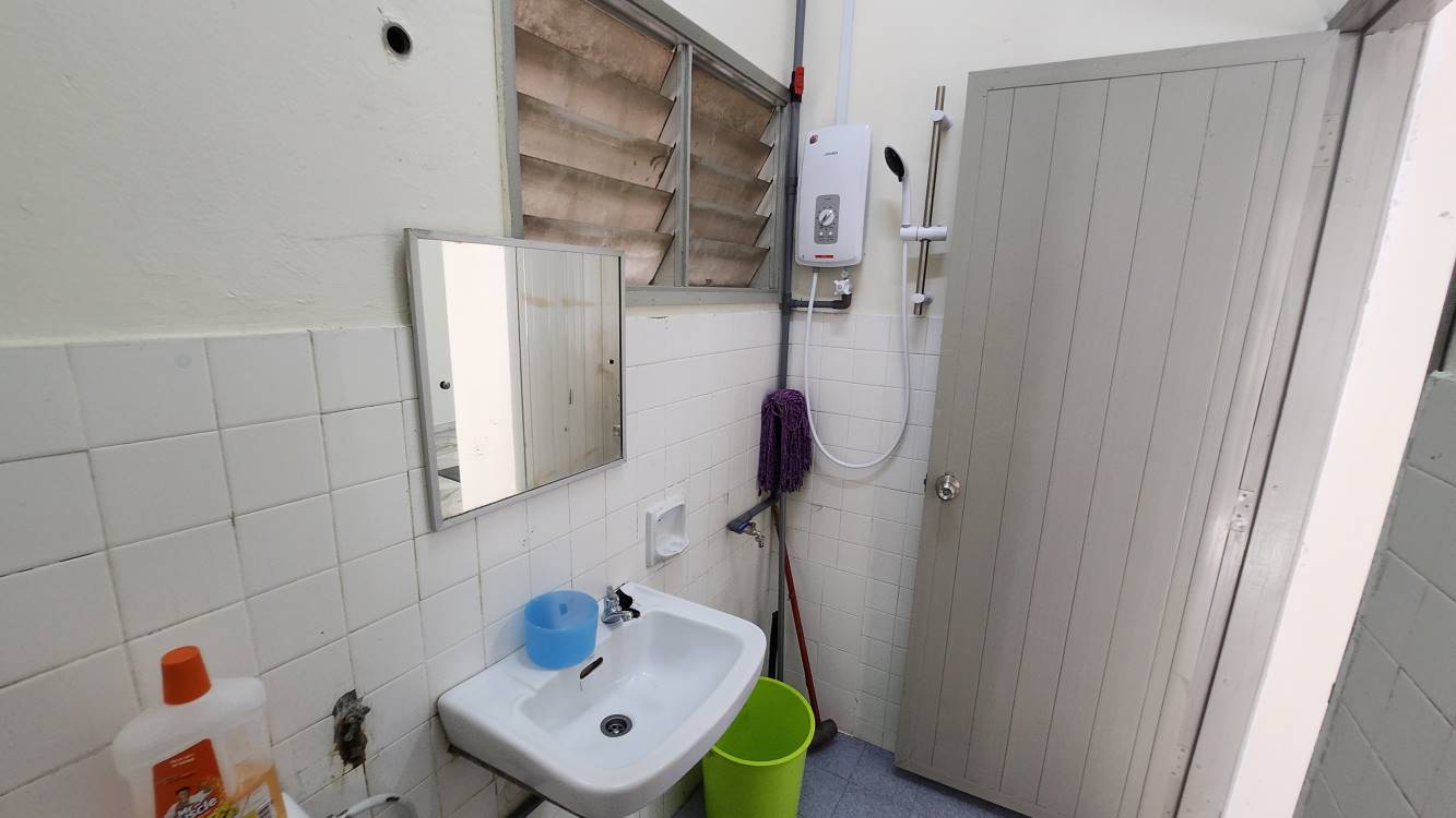 Setapak Taman Melati Town House near LRT, KL East - photo 6