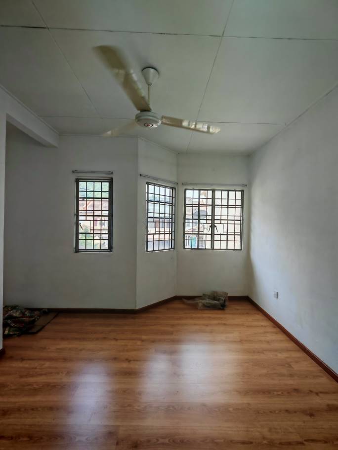 Batu Caves Taman Bolton 2 storey link house - photo 2