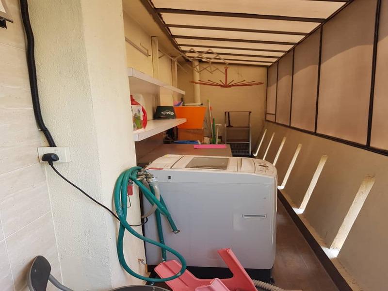 Endah Puri Condo Sri Petaling RM650,000