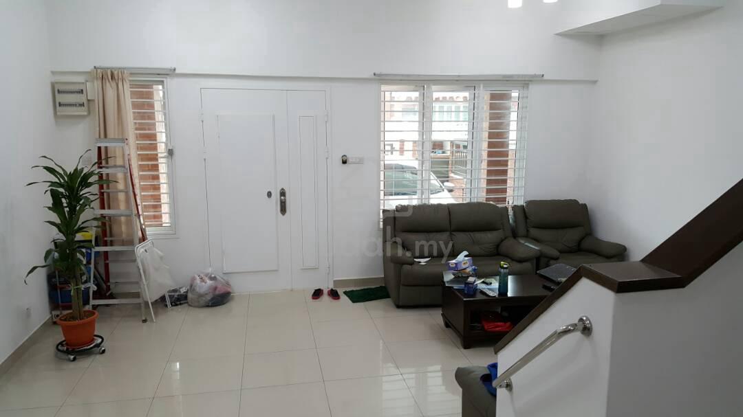 Sungai Long plam walk 3 - photo 3