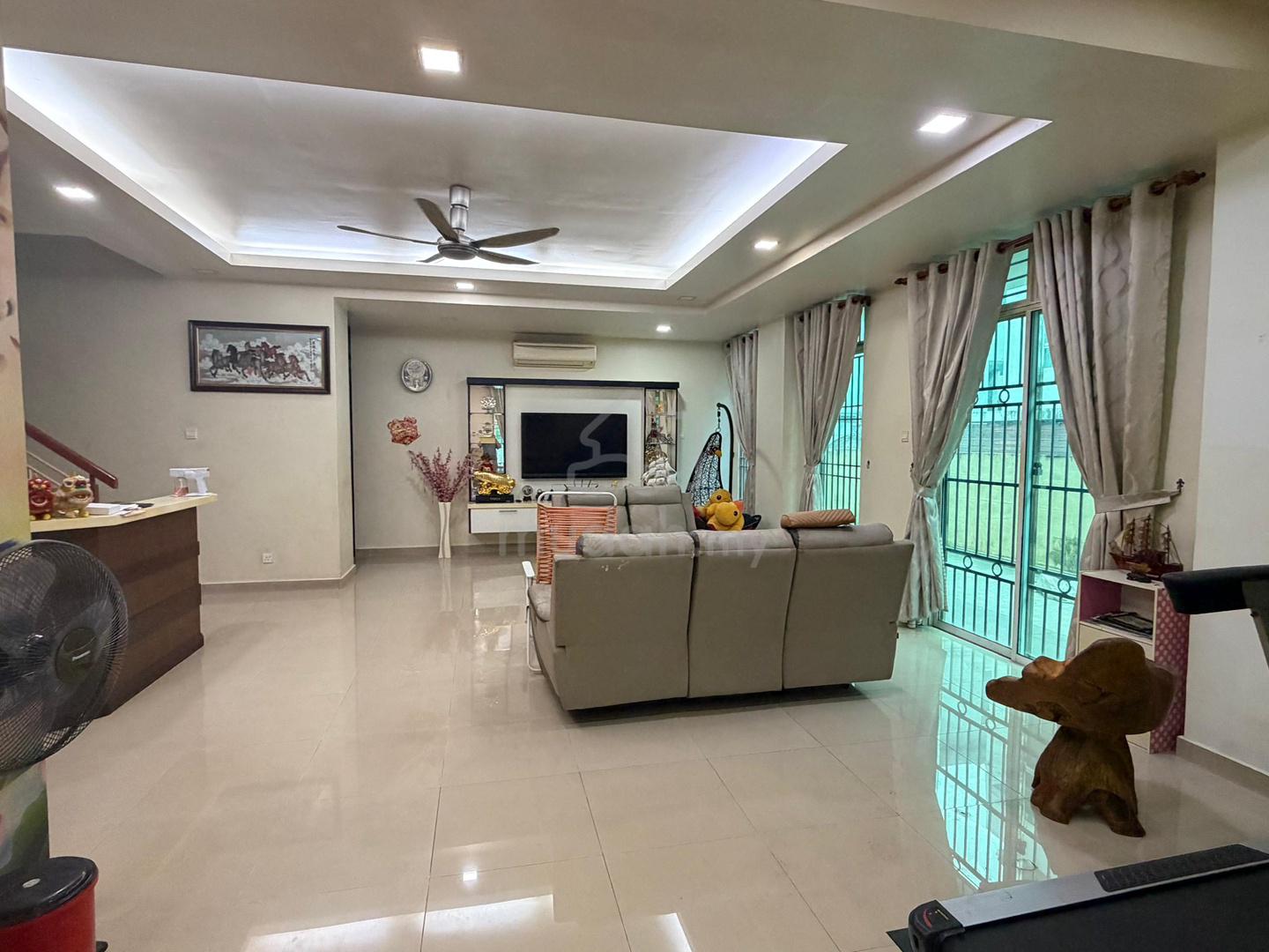 Bandar Tun Hussien Onn Avenue 6 - photo 3