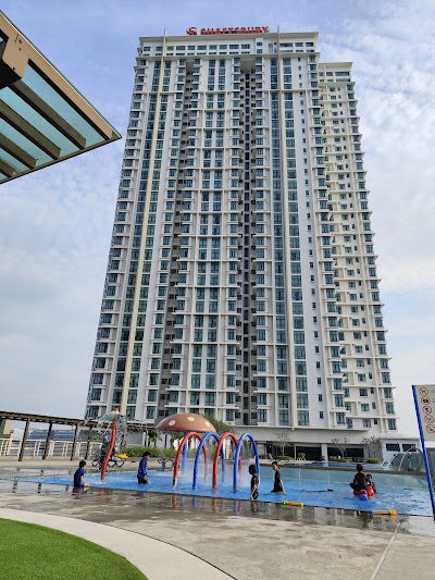 Shaftsbury Avenue Retail Space Putrajaya
