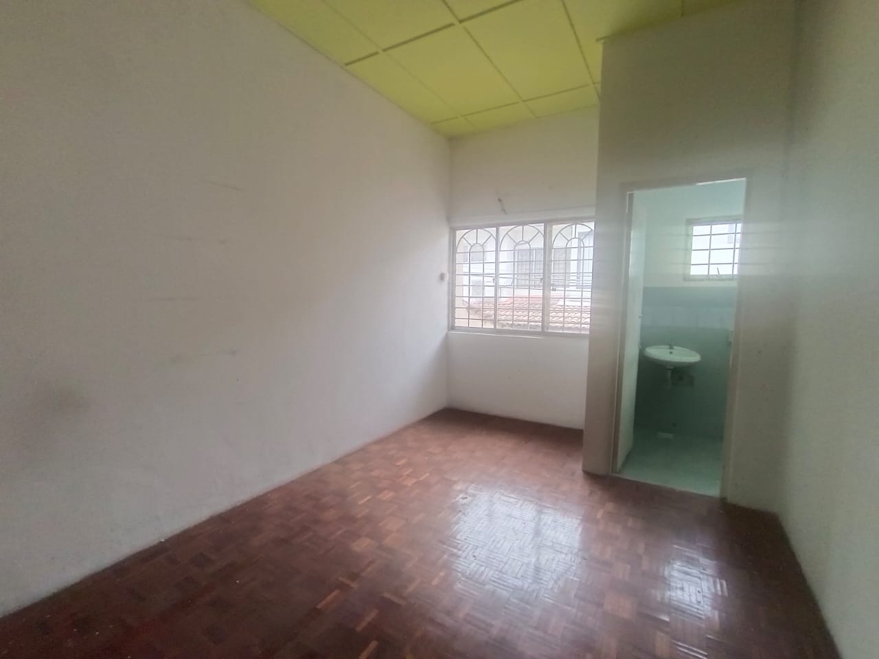 Bandar Mahkota Cheras section 3 pahlawan - photo 2