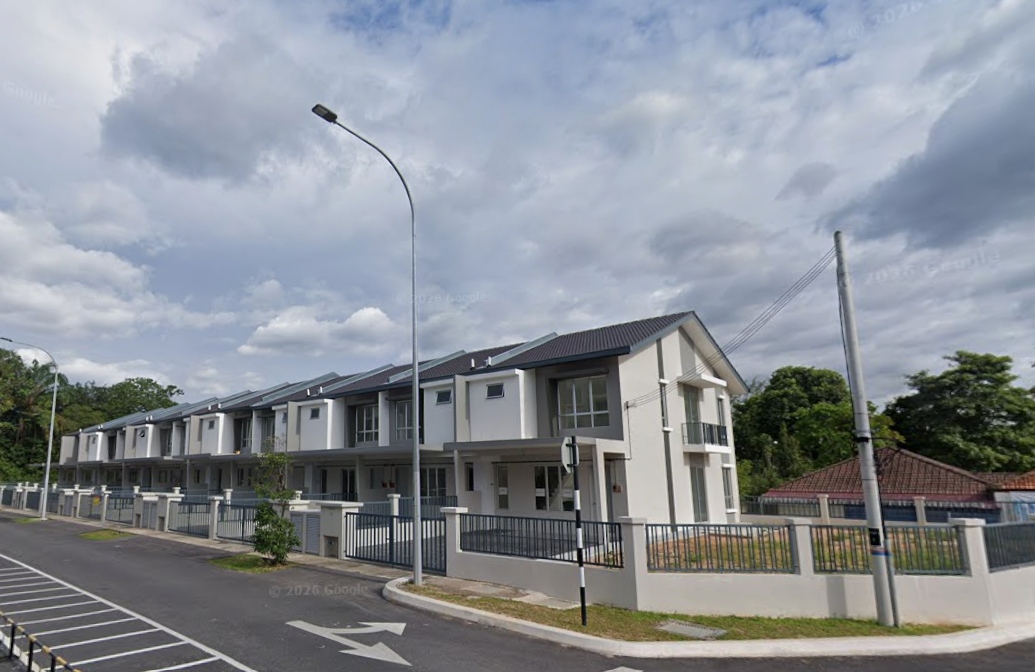 Taman Tasik Semenyih Permai Terrace - photo 3