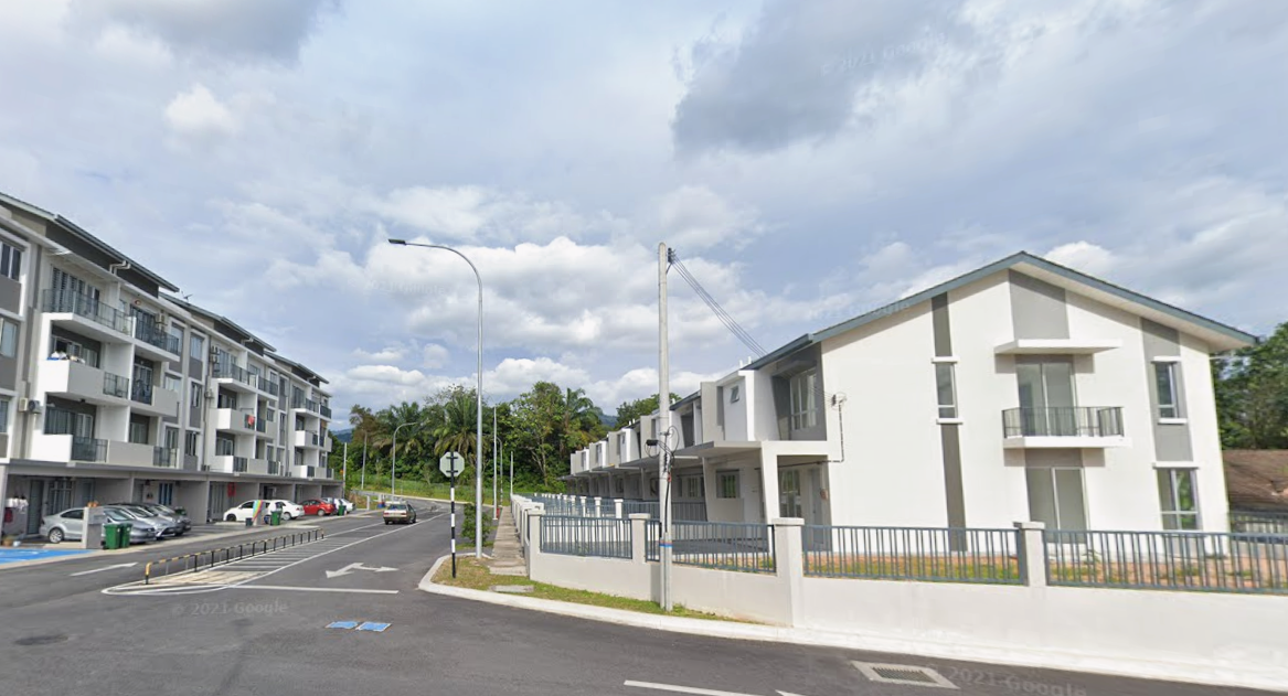 Taman Tasik Semenyih Permai Terrace - photo 4