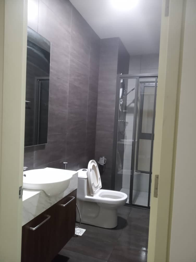 Amanja Semi-D Suites Condominium - photo 5
