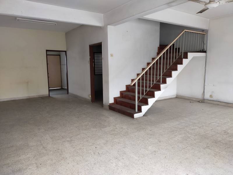 Taman Kepong 2storey house-jln 33 - photo 2