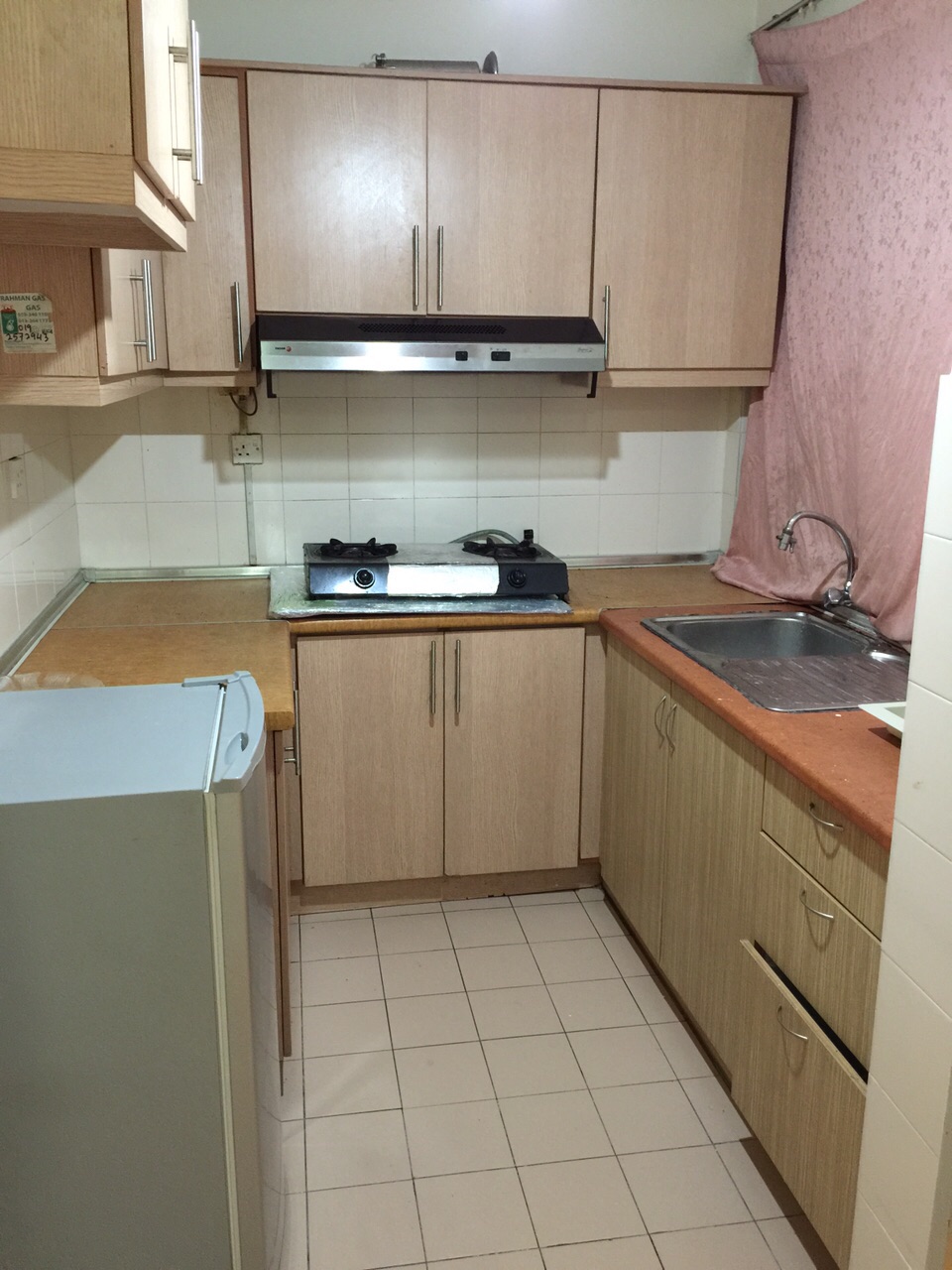 Cyberia Smarthome Condo, near MMU