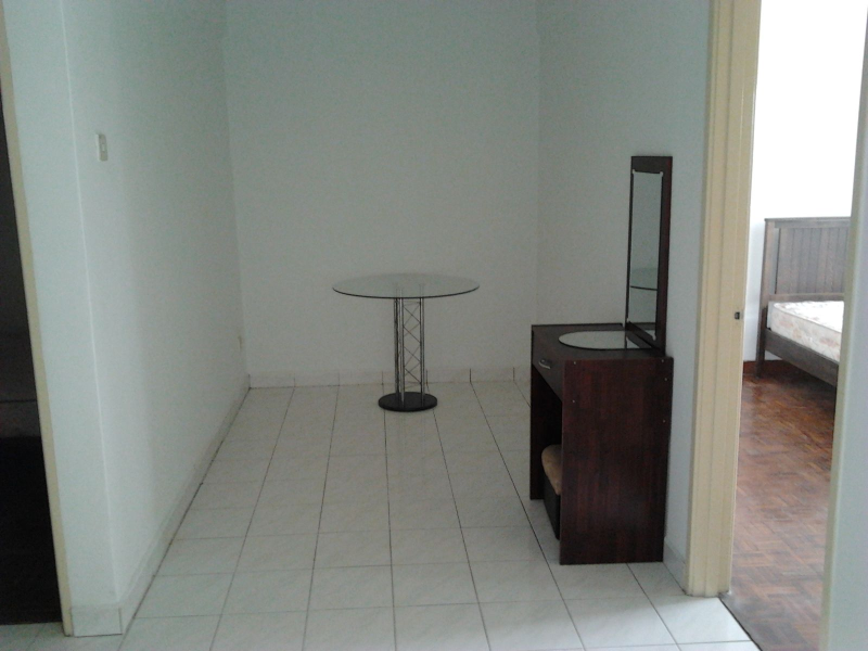 PF unit,Anjung Hijau Condominium,Green Fields,KL - photo 4